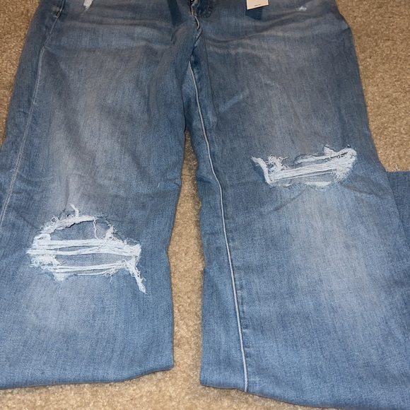 NWT! Flare jeans - Picture 4 of 5